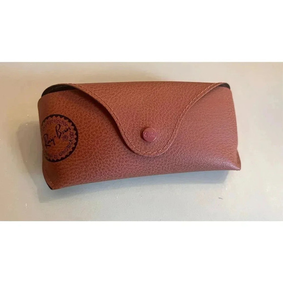 RayBan Brown Leather Snap Closure Sunglasses Carrying Case With Cloth - Picture 1 of 7